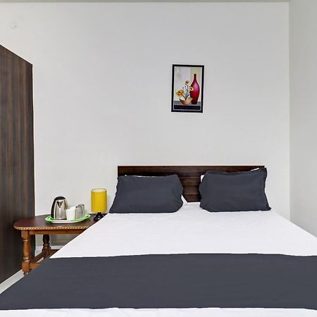 Hotel O J.K. Suites & Rooms バンガロール エクステリア 写真